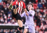 易游体育官方-关于奥萨苏纳主场不敌毕尔巴鄂竞技，遭遇失利的信息