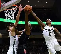 雄鹿取得胜利，米德尔顿成全队得分王