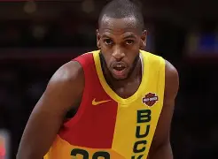 雄鹿取得胜利，米德尔顿成全队得分王