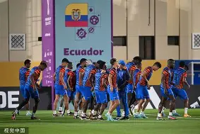 包含亚洲足球赛事即将揭幕，中国代表队备战势如破竹的词条