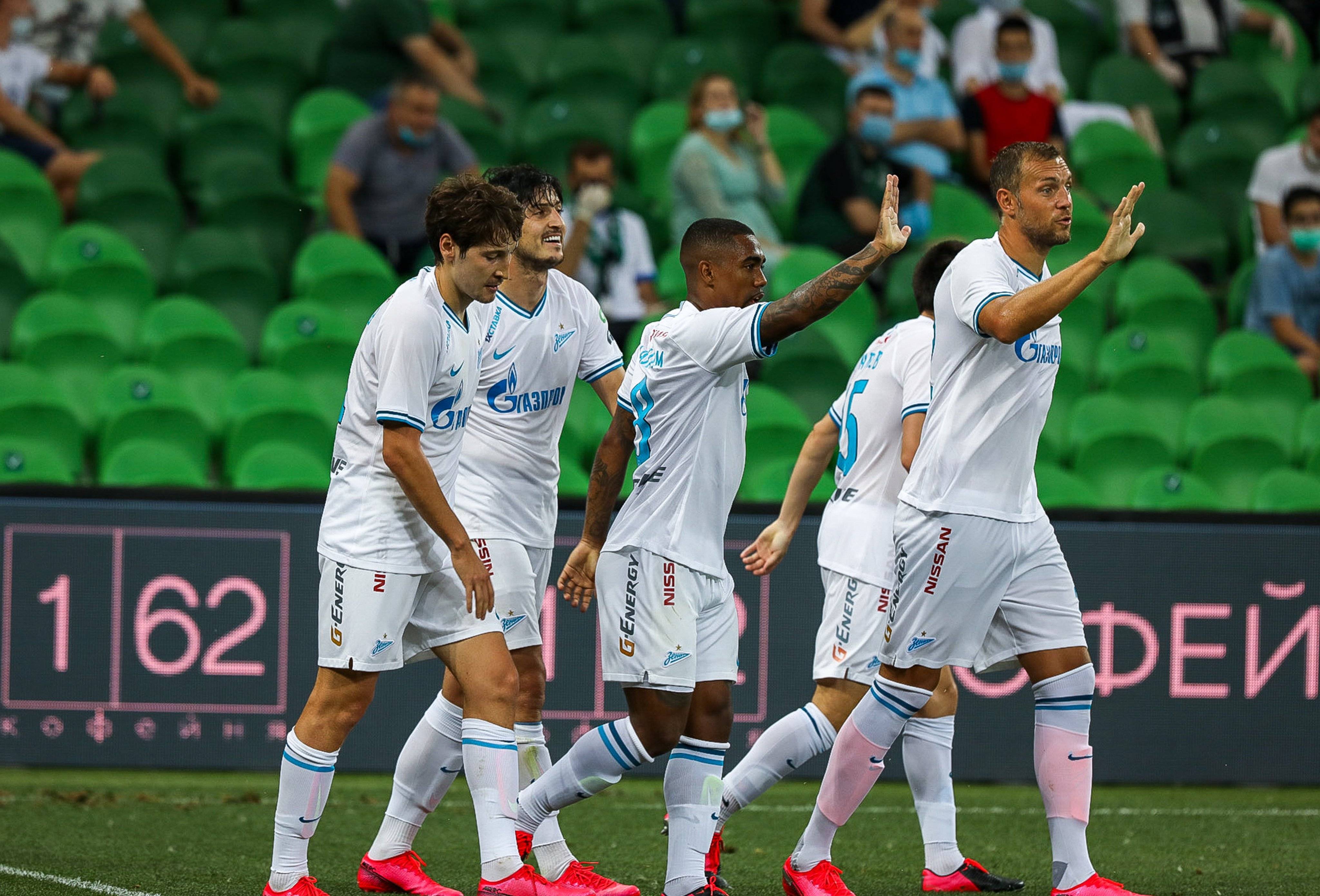 包含红蓝军团获胜,气势如虹近距离夺冠的词条 包含红蓝军团获胜,气势如虹近距离夺冠的词条