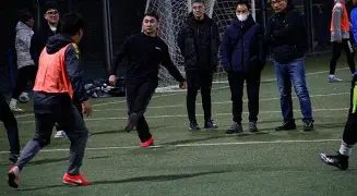 足球比赛的意外